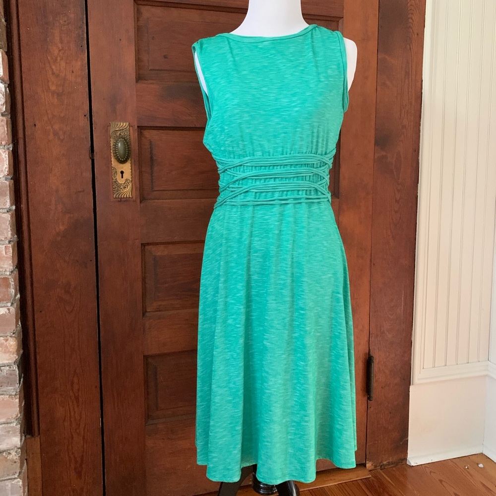 Max Studio green dress